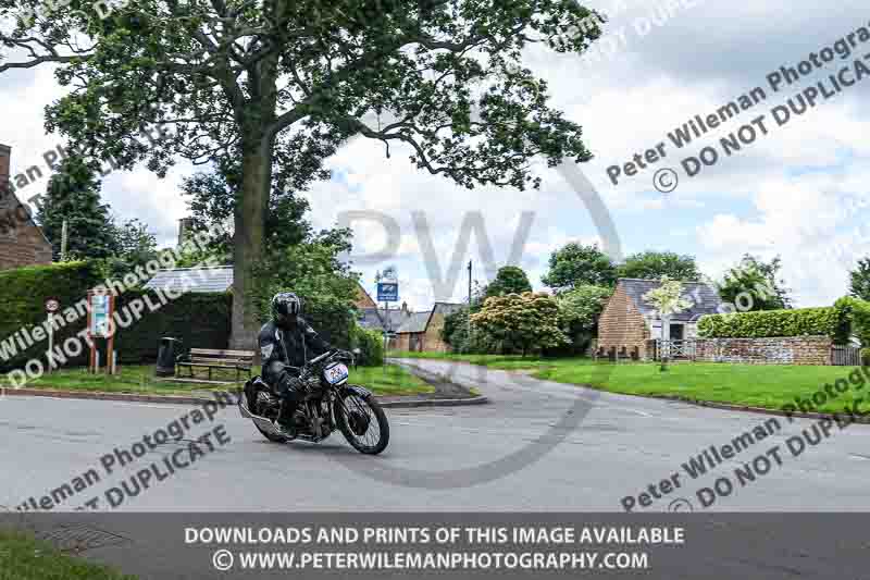 Vintage motorcycle club;eventdigitalimages;no limits trackdays;peter wileman photography;vintage motocycles;vmcc banbury run photographs